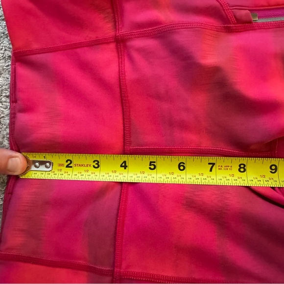 Athleta Rainier Printed Tight Size XS Brilliance Warm Pink Purple 24 x 26 - Picture 12 of 16